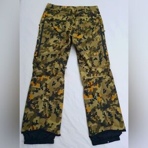 Burton ak swash pants- camo-size large